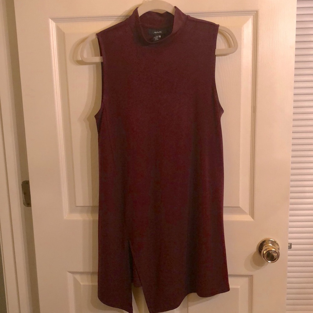 Modern mock neck tunic